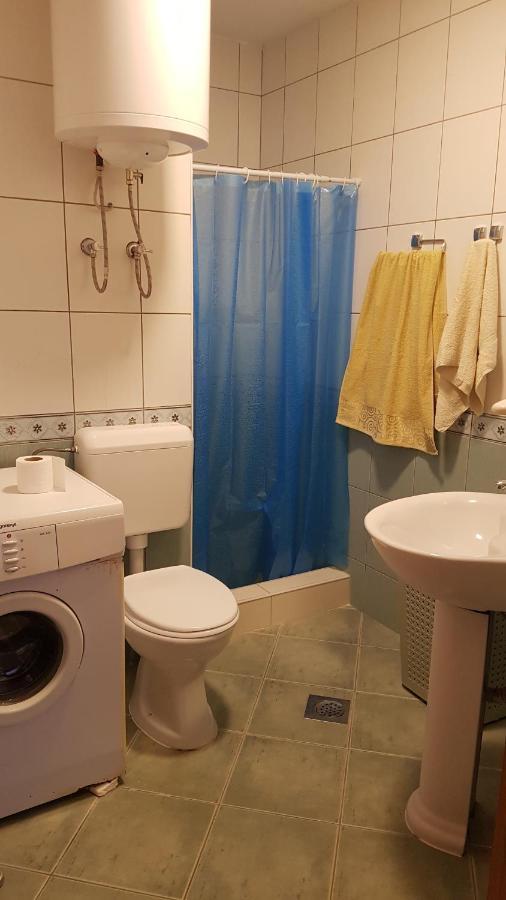 Redon Apartment 普里什蒂纳 外观 照片